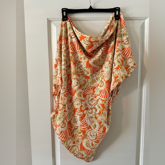 Versona One Shoulder Paisley Print Blouse. New w/ tags. Size Medium. - Picture 3 of 5